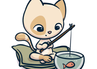 Un petit chat assis en tailleur sur un coussin, tend une canne à pêche vers un poisson rouge dans un bocal.